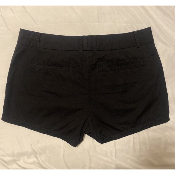 J.Crew- Black Chino Shorts Size 6 - Picture 4 of 9